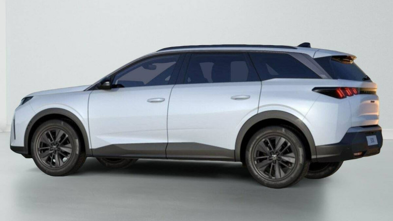 PEUGEOT 5008 HYBRID 145 E-DCS6 ALLURE