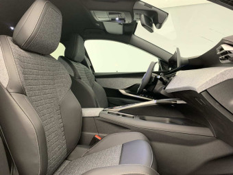 PEUGEOT 5008 HYBRID 145 CH E-DCS6 ALLURE