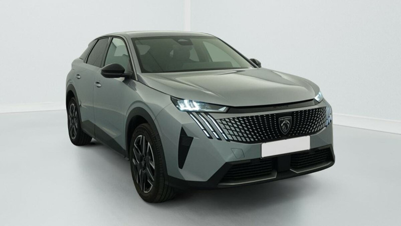 PEUGEOT 3008 HYBRID 145 E-DCS6 ALLURE