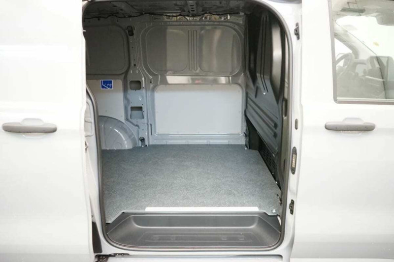 VOLKSWAGEN TRANSPORTER V L1H1 2.0 TDI 150 BVA8 BUSINESS