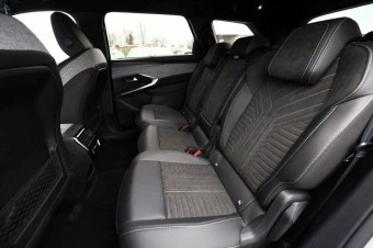PEUGEOT 5008 HYBRID 145 GT E-DCS6