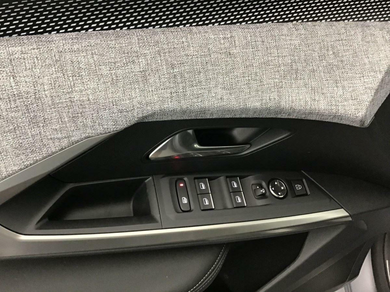 PEUGEOT 3008 HYBRID 145 E-DCS6 GT EXCLUSIVE