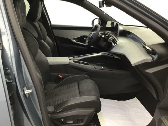 PEUGEOT 3008 HYBRID 145 E-DCS6 GT EXCLUSIVE