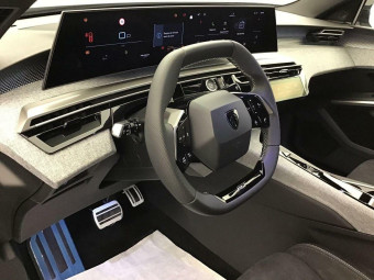 PEUGEOT 3008 PHASE 4 GT EXCLUSIVE 1.2 HYBRID 145