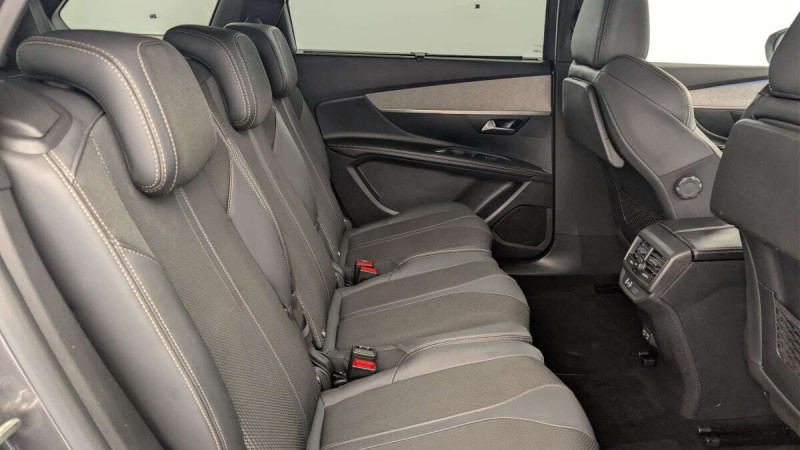 PEUGEOT 5008 BLUEHDI 130CH EAT8 GT
