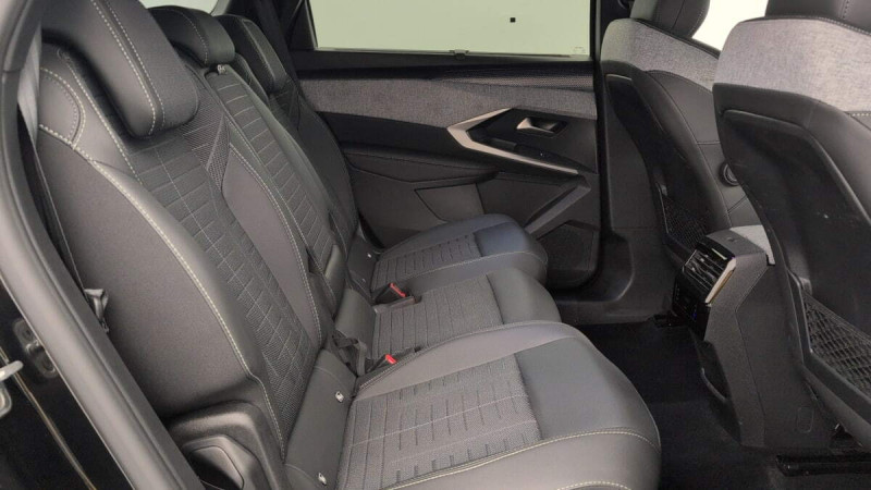 PEUGEOT 5008 HYBRID 145CH E-DCS6 GT