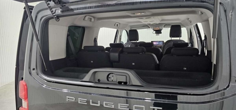 PEUGEOT TRAVELLER TRAVELLER M DIESEL 180 CH AUTOMATIQUE BUSINESS