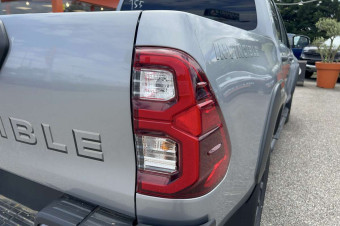TOYOTA HILUX 2.8 204 BVA INVINCIBLE 4PL
