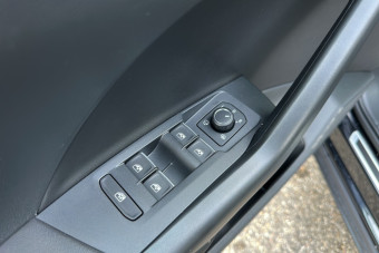 VOLKSWAGEN T-CROSS TSI 116 DSG7 R-LINE