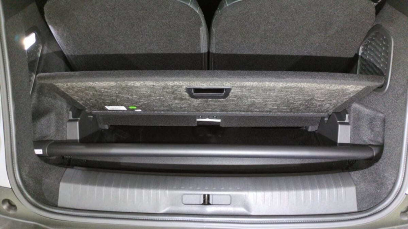 PEUGEOT 5008 HYBRID 145 GT E-DCS6