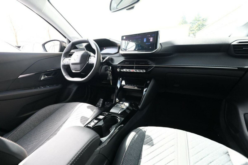 PEUGEOT 208 HYBRID 145 E-DCS6 ALLURE