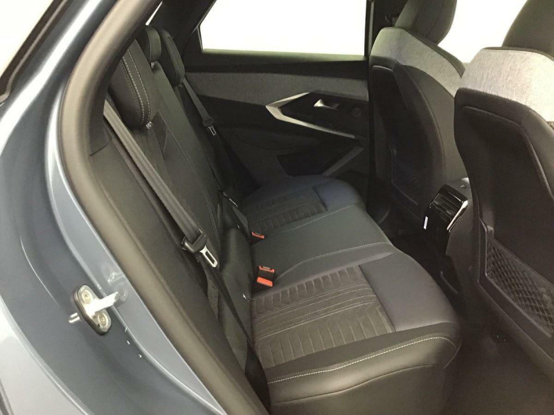 PEUGEOT 3008 HYBRID 145 E-DCS6 GT EXCLUSIVE