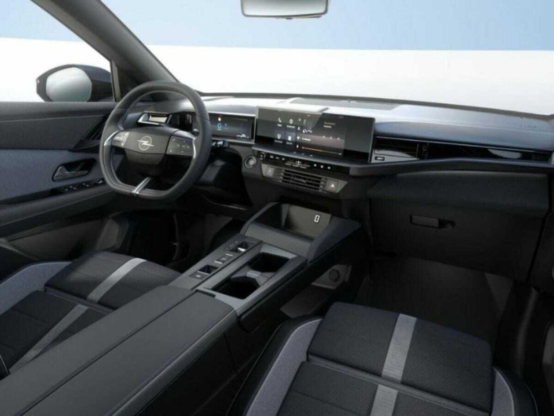 OPEL GRANDLAND HYBRID 145 AUT