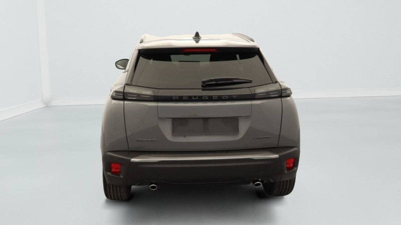 PEUGEOT 2008 ALLURE HYBRID 145 E-DSC6