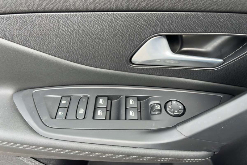 PEUGEOT 308 HYBRID 145 E-DSC6 ALLURE PLUS