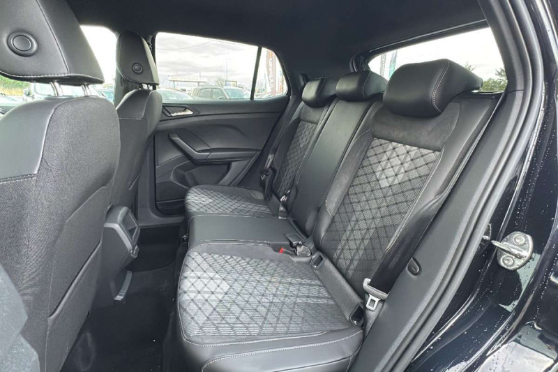 VOLKSWAGEN T-CROSS TSI 116 DSG7 R-LINE