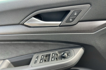 VOLKSWAGEN GOLF TDI 150 DSG R-LINE T.O 360