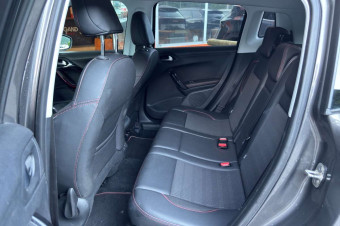 PEUGEOT 2008 1.2  130 GT LINE