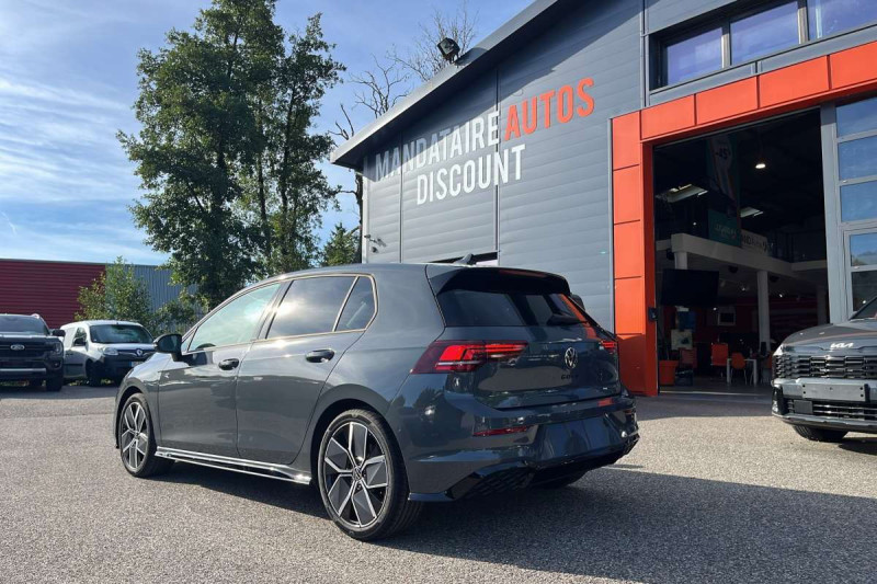 VOLKSWAGEN GOLF E-TSI 150 DSG R-LINE T.O 360
