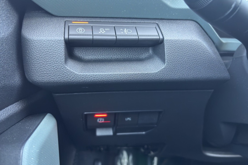DACIA DUSTER HYBRID-G 150 4X4 EXTREME CITY