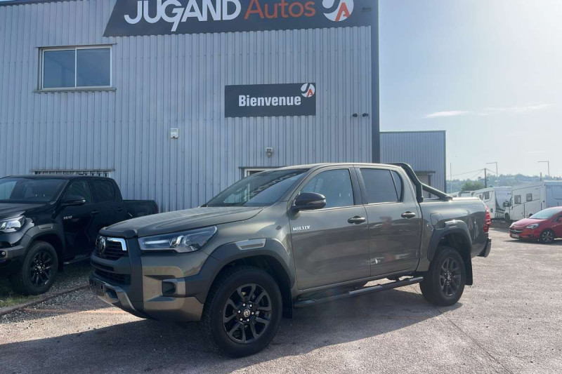 TOYOTA HILUX 2.8 204 BVA INVINCIBLE RIDEAU