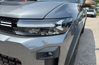 DACIA BIGSTER TRIBRID 150 4X4 EXTREME PLUS