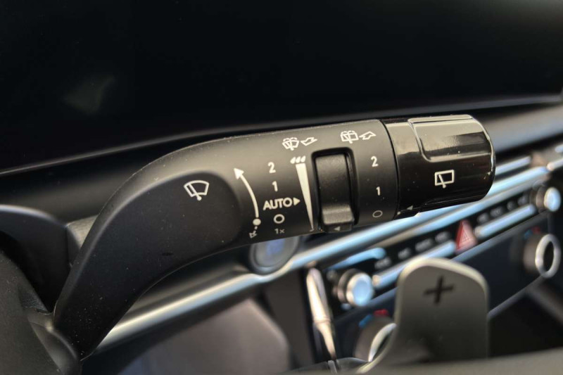 HYUNDAI TUCSON 1.6 T-GDI HEV 239 INITIA