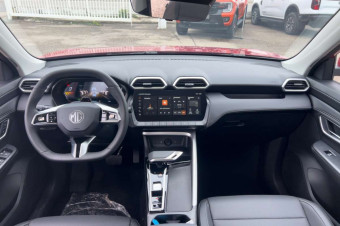 MG ZS 1.5 L HYBRID+ 195 CH LUXURY T.O