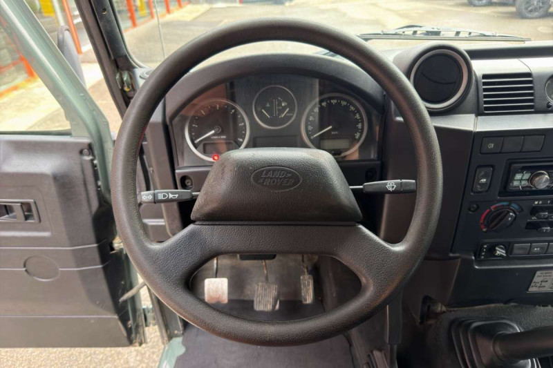 LAND ROVER DEFENDER 130 PICK UP 2.2 TD4 122 BACHE