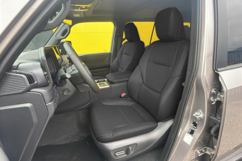 TOYOTA LAND CRUISER GDJ 250 LEGENDE 2.8 204 2 PL