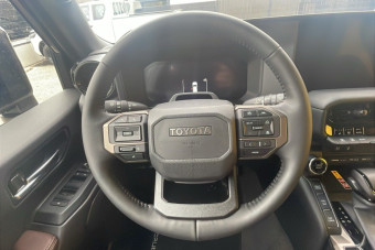 TOYOTA LAND CRUISER GDJ 250 LEGENDE 2.8 204 2 PL