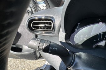 TOYOTA YARIS CROSS HYBRIDE 130 DESIGN CARGO