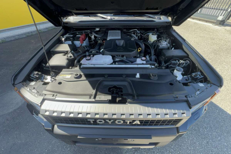 TOYOTA LAND CRUISER GDJ 250 LEGENDE 2.8 204 2 PL