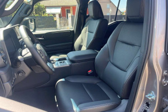 TOYOTA LAND CRUISER GDJ 250 LEGENDE 2.8 204 2 PL