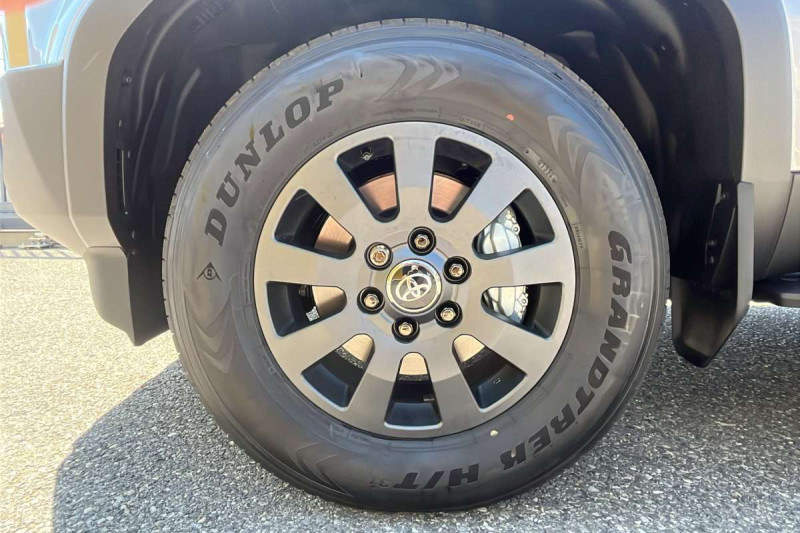 TOYOTA LAND CRUISER GDJ 250 LEGENDE 2.8 204 2 PL