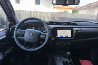 TOYOTA HILUX 2.8 204 BVA INVINCIBLE RIDEAU