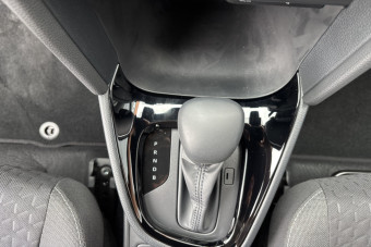 TOYOTA YARIS CROSS HYBRIDE 130 DESIGN CARGO