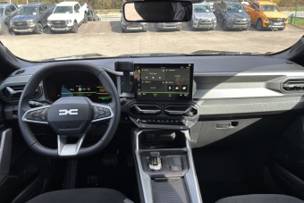 DACIA BIGSTER HYBRID 155 JOURNEY PLUS