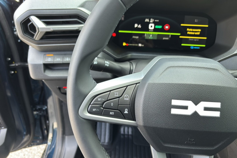 DACIA BIGSTER HYBRID 155 JOURNEY PLUS