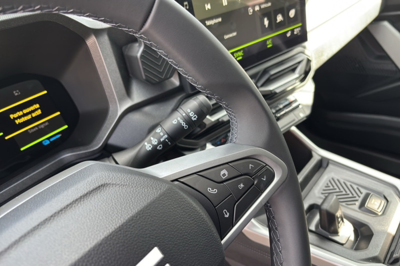 DACIA BIGSTER HYBRID 155 JOURNEY PLUS