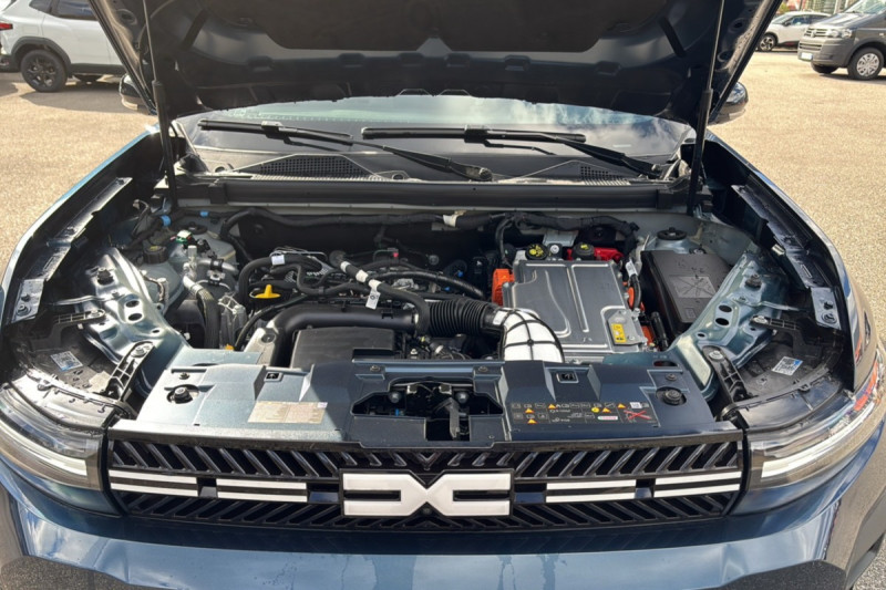 DACIA BIGSTER HYBRID 155 JOURNEY PLUS