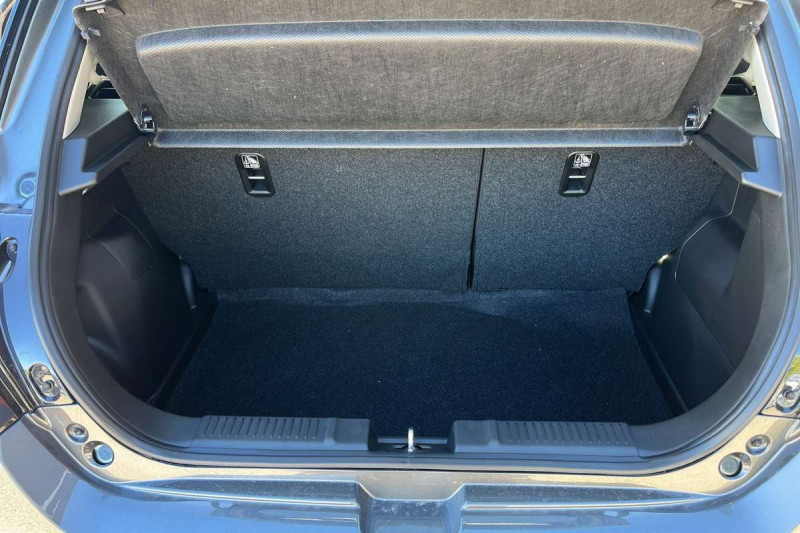 SUZUKI SWIFT 1.2  HYBRID ALLGRIP PRIVILEGE