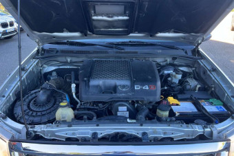 TOYOTA HILUX 3.0 171 LEGENDE 2CAB BVM5