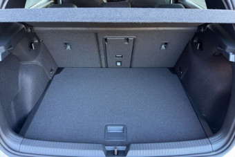 VOLKSWAGEN GOLF TDI 150 DSG R-LINE T.O 360