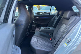 VOLKSWAGEN GOLF E-TSI 150 DSG R-LINE T.O 360