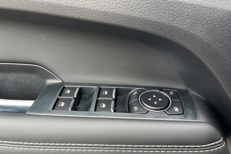 VOLKSWAGEN AMAROK V6 240 BVA10 AVENTURA 4PL