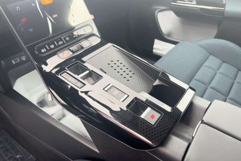 CITROEN C5 AIRCROSS HYBRID 145 PLUS PK DRIVE