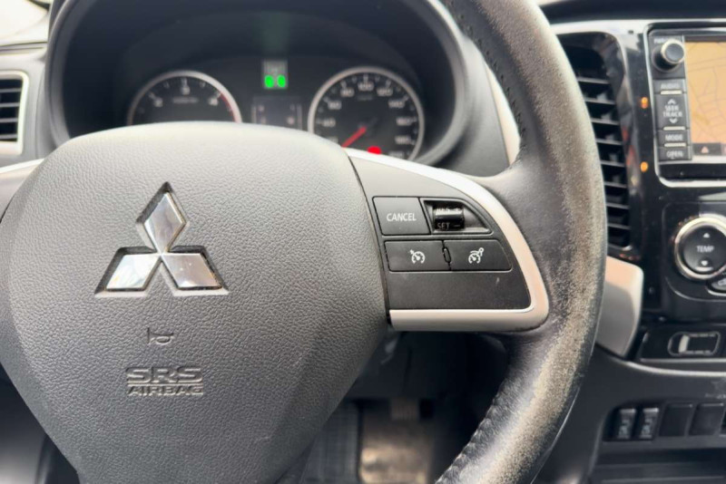 MITSUBISHI L200 2.4 DID 180 INTENS