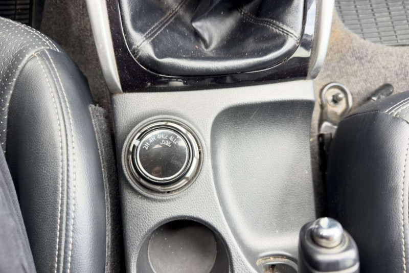MITSUBISHI L200 2.4 DID 180 INTENS