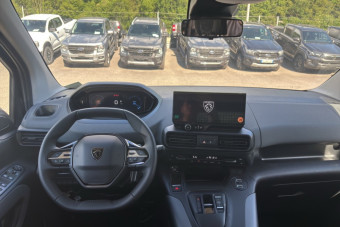 PEUGEOT RIFTER BLUEHDI 130 EAT8 ALLURE